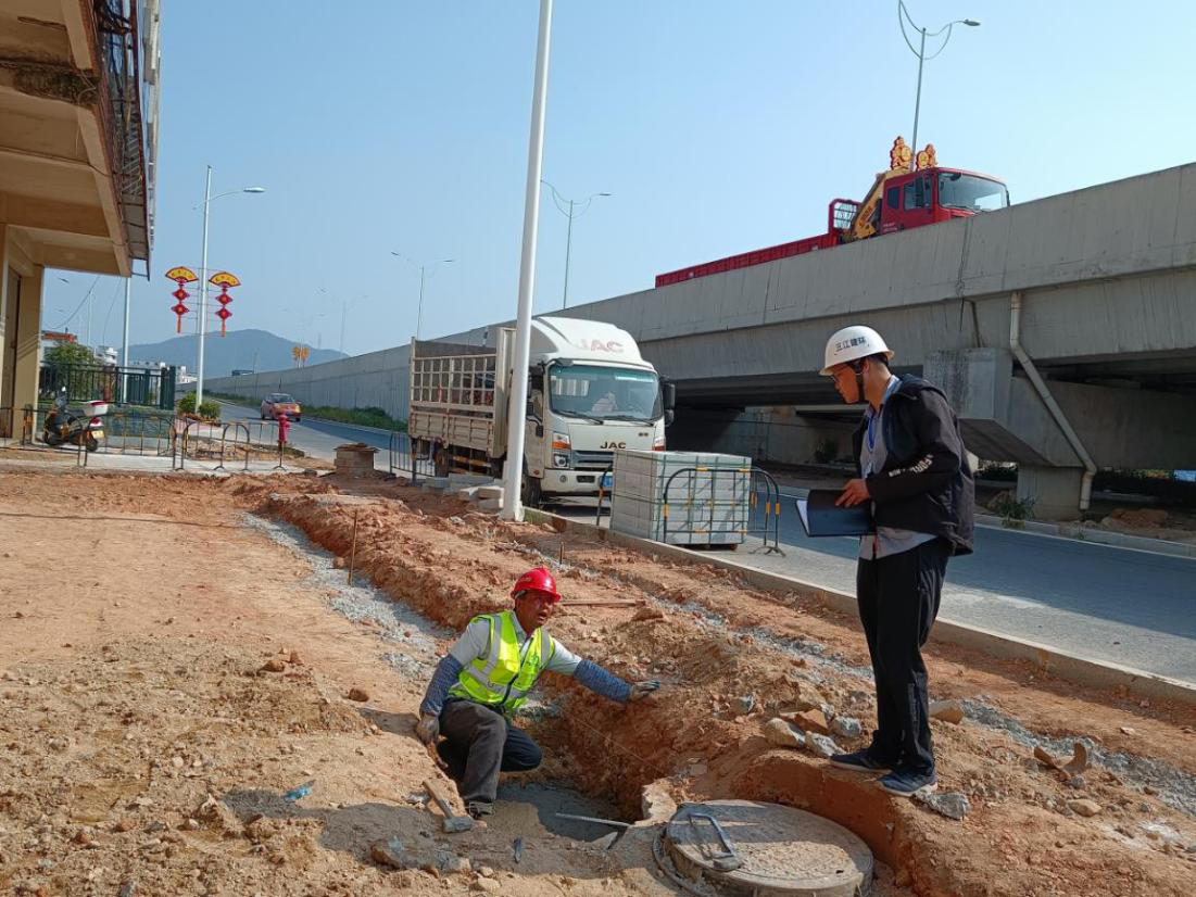 江门市新会区纪委监委：监督护航民生工程落实落地.png