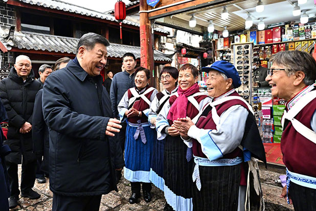习近平在云南丽江市考察调研